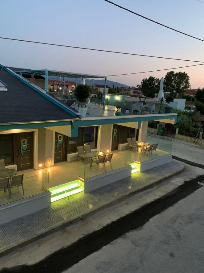 Street 90 Lux Aparts Keramoti  Ngoại thất bức ảnh